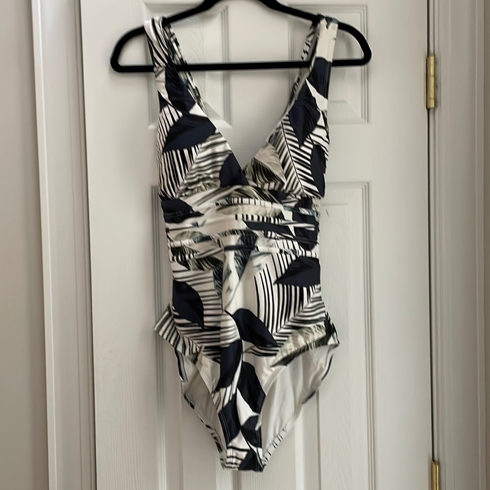La Blanca tropical swim stunner!